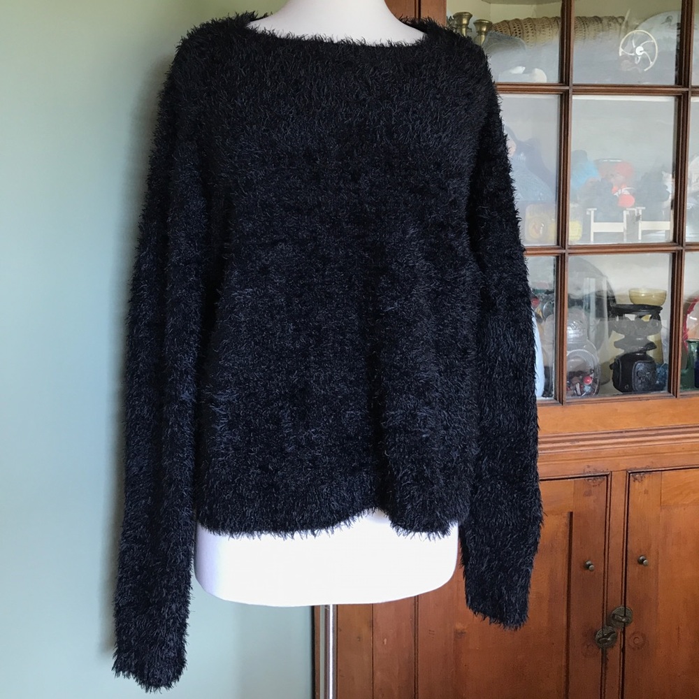 H&M Divided Furry Black Sweater L